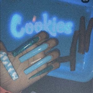 Meet your Posher, Ericka